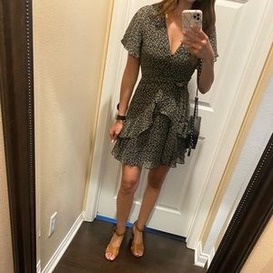 Petal & Pup Size 4 Dress